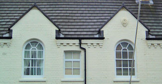 Hull - Londesborough Barracks - Gables with Crest